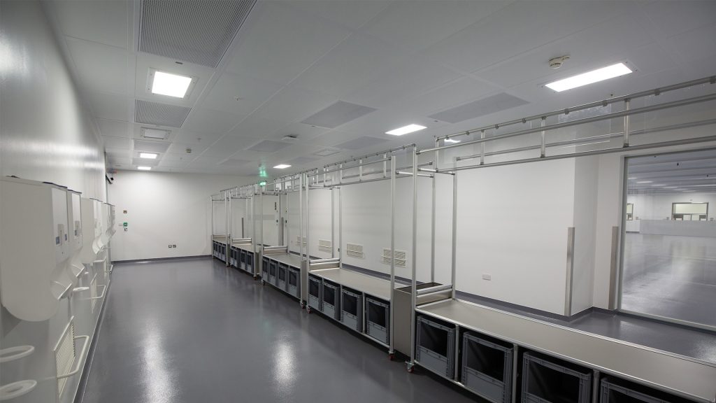 Edward Lifesciences prep room