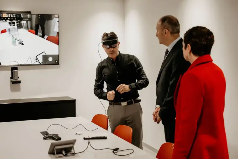 Associate Director - BIM/ Technical Services at Kirby Mark Danaher demonstrates the HoloLens technology used by Kirby for Tánaiste and Minister for Foreign Affairs Micheál Martin TD and Her Excellency Fionnuala Gilsenan, Ireland’s Ambassador to the Republic of South Africa.