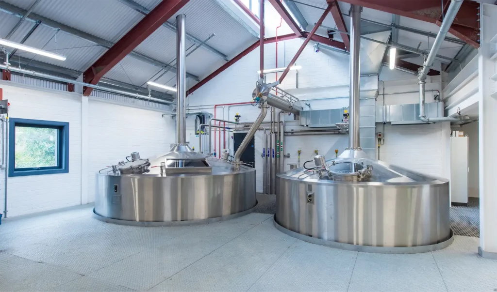 Distillery vats installation